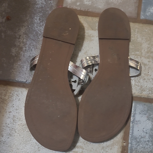 Tory Burch Metallic Silver Logo Thong Sandals - Picture 3 of 5